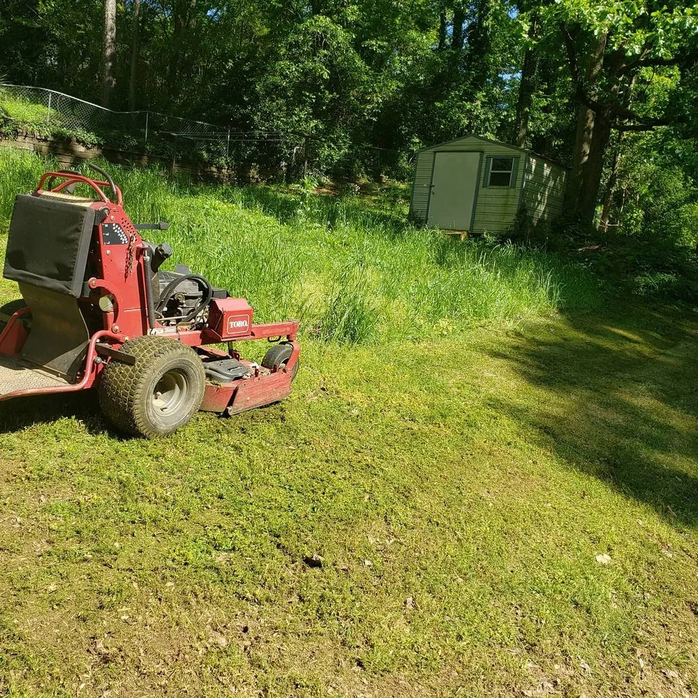 Expert yard maintenance with custom design across Trussville, AL - Tip-Top Lawn Service