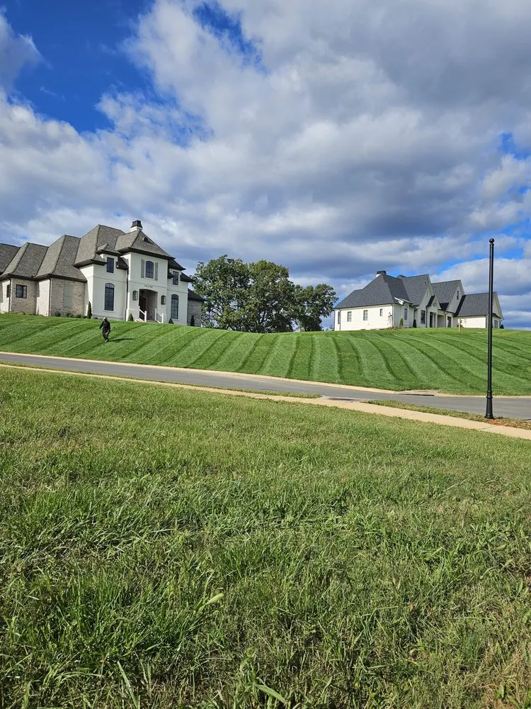 Custom landscape installation experts serving Morristown, TN - Tip Top Lawns And Landscaping