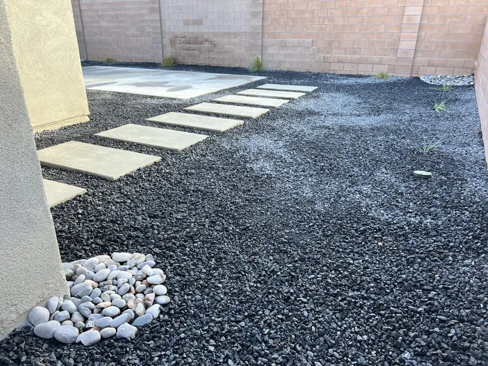 Reliable outdoor landscaping for beautiful yards across Los Ranchos de Albuquerque, NM - Tip Top SF