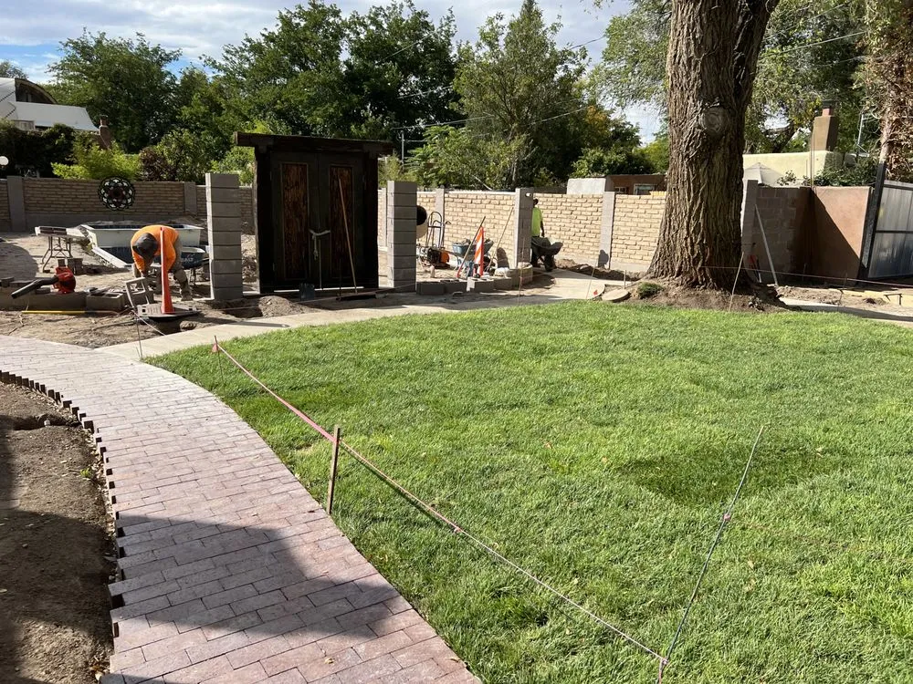 Top-rated outdoor landscaping in Los Ranchos de Albuquerque, NM - Tip Top SF