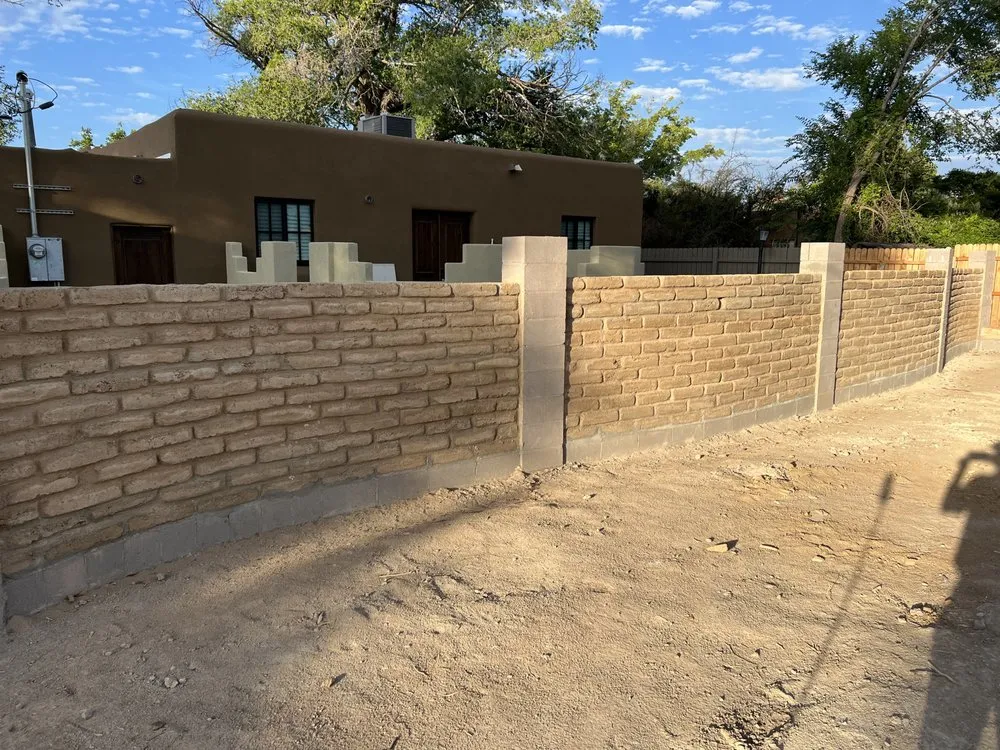 Professional residential landscaping experts serving Los Ranchos de Albuquerque, NM - Tip Top SF