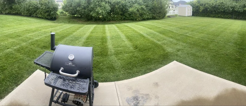 Professional outdoor landscaping in Phoneton, OH - Tipp Of The Blade Lawn Care