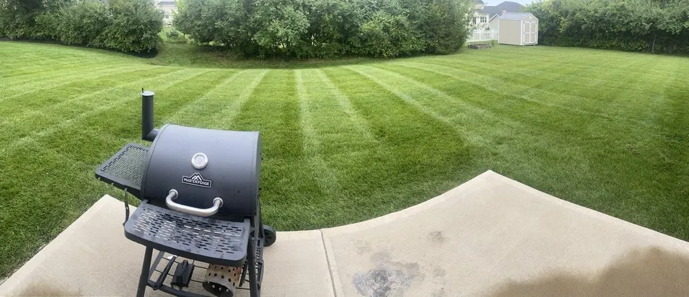 Custom lawn care service in Phoneton, OH by Tipp Of The Blade Lawn Care