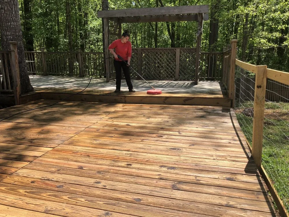 Custom garden landscaping in Cartersville, GA by Tisdale Lawn Service & Pressure Washing