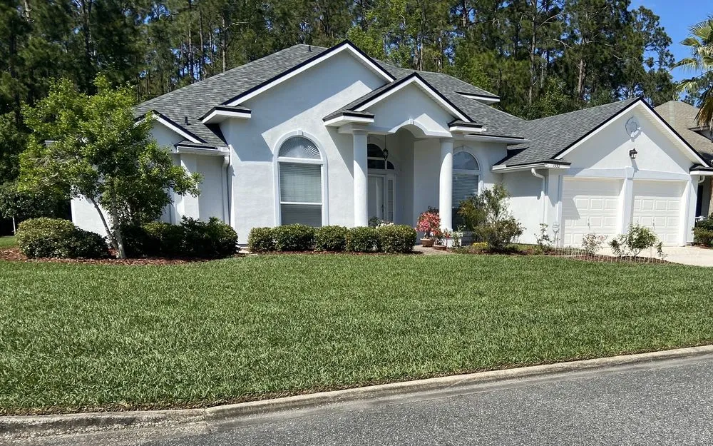 Expert yard maintenance experts serving Middleburg, FL - Titan Lawn Care