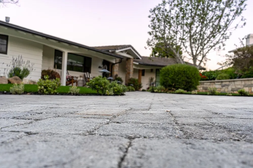 Custom yard maintenance for beautiful yards across Los Angeles, CA - Titan Pavers