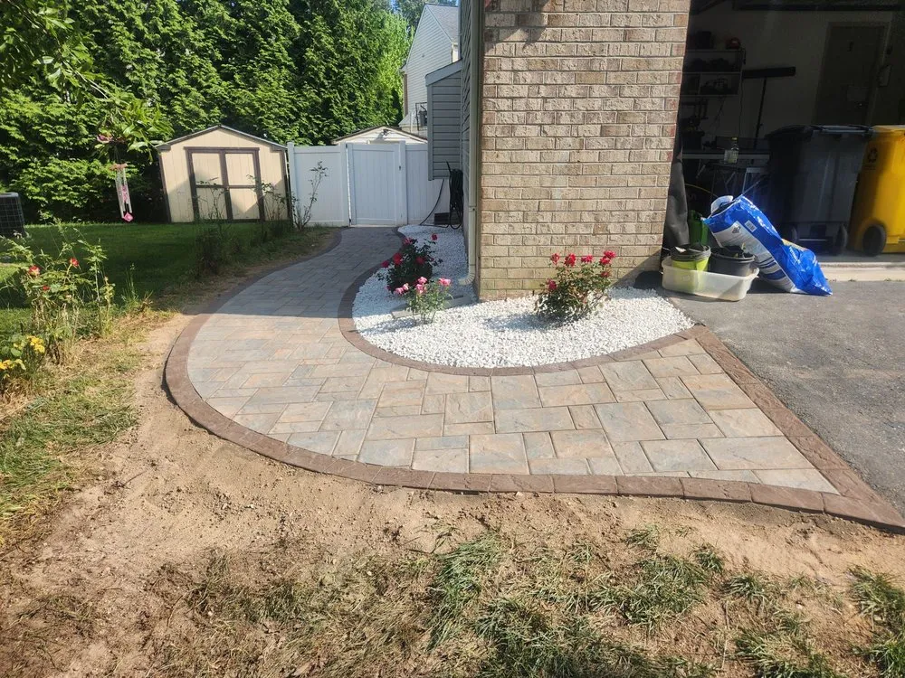 Expert residential landscaping in Annapolis, MD by Tito Landscaping & Hardscaping