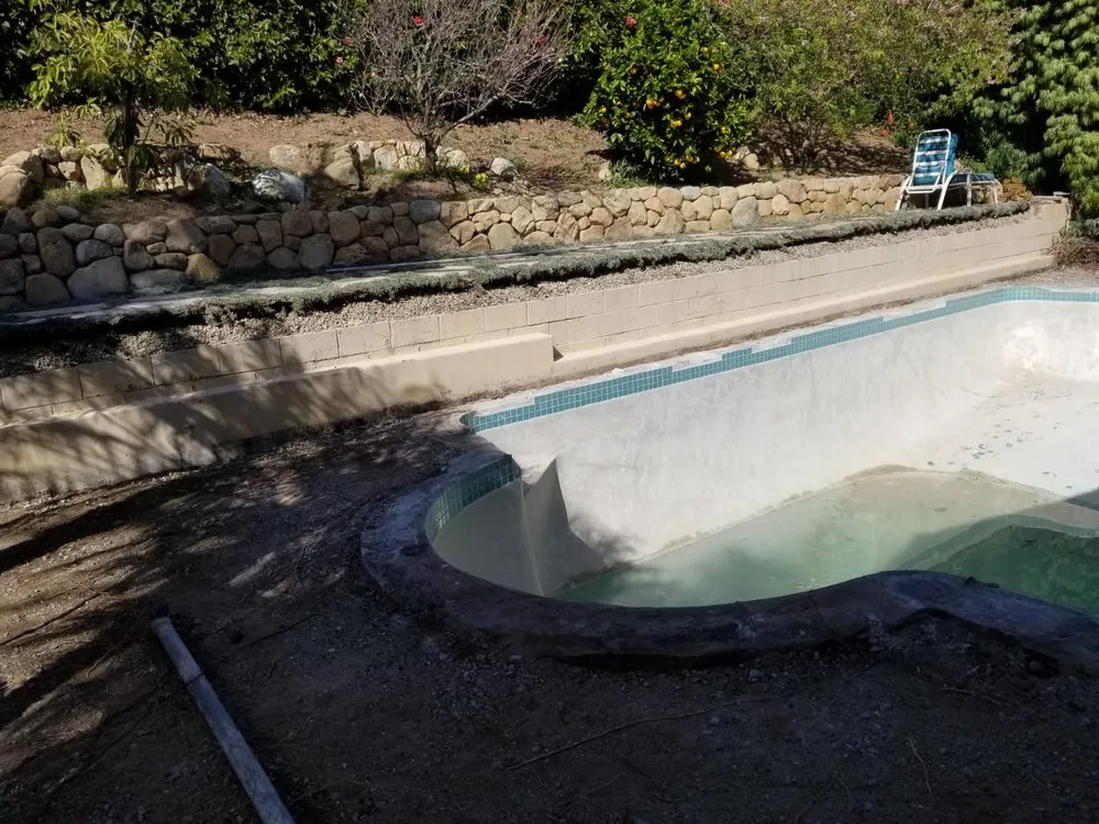 Trusted lawn mowing service for year-round maintenance in Oxnard, CA by Titos Fencing Demolition and Hauling