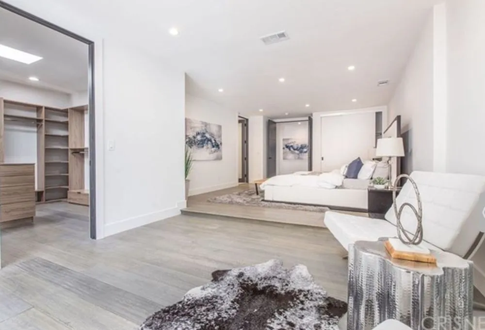 Professional outdoor landscaping in Calabasas, CA by TItus Construction