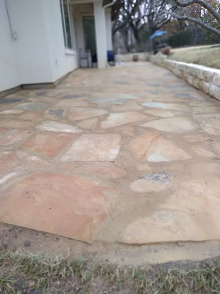 Top-rated residential landscaping for year-round maintenance in Pflugerville, TX by Tiul's Landscaping and Tree Care Services