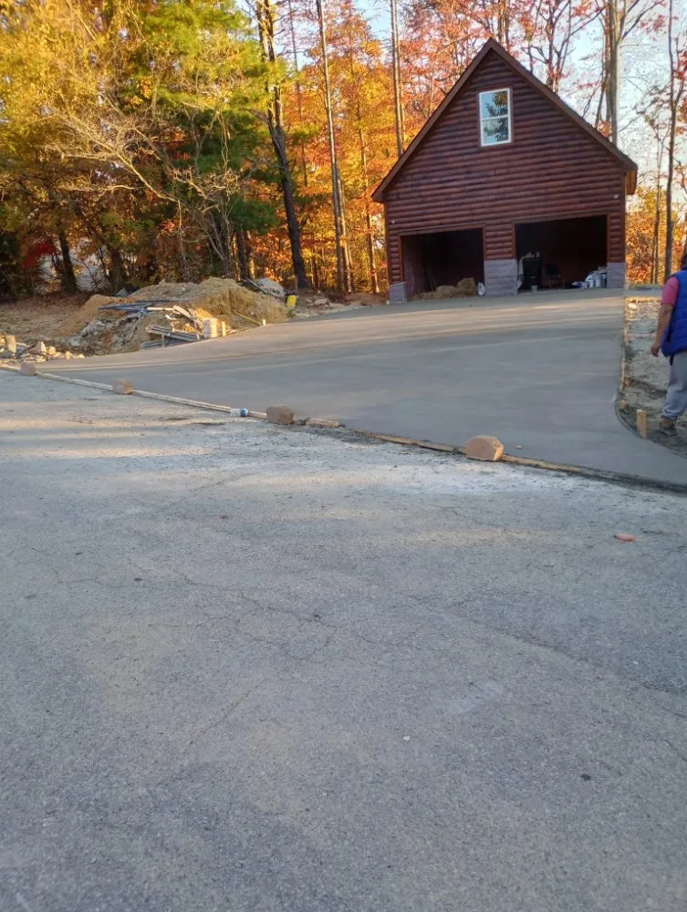 Top-rated residential landscaping in Fletcher, NC by T&J and Friends Concrete and More