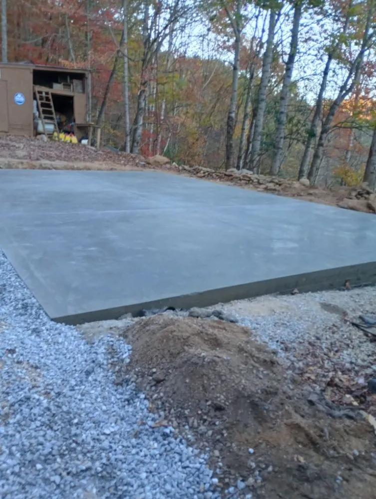 Professional yard maintenance in Fletcher, NC by T&J and Friends Concrete and More
