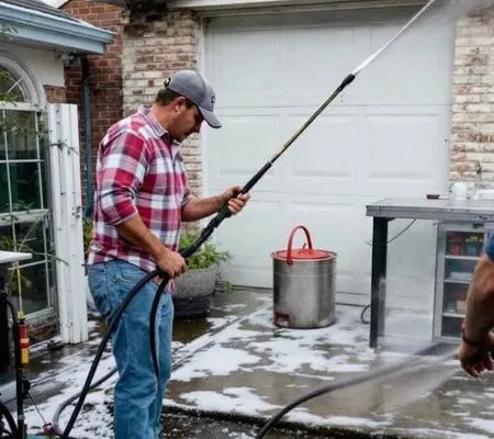 Tj And Son Services Logo