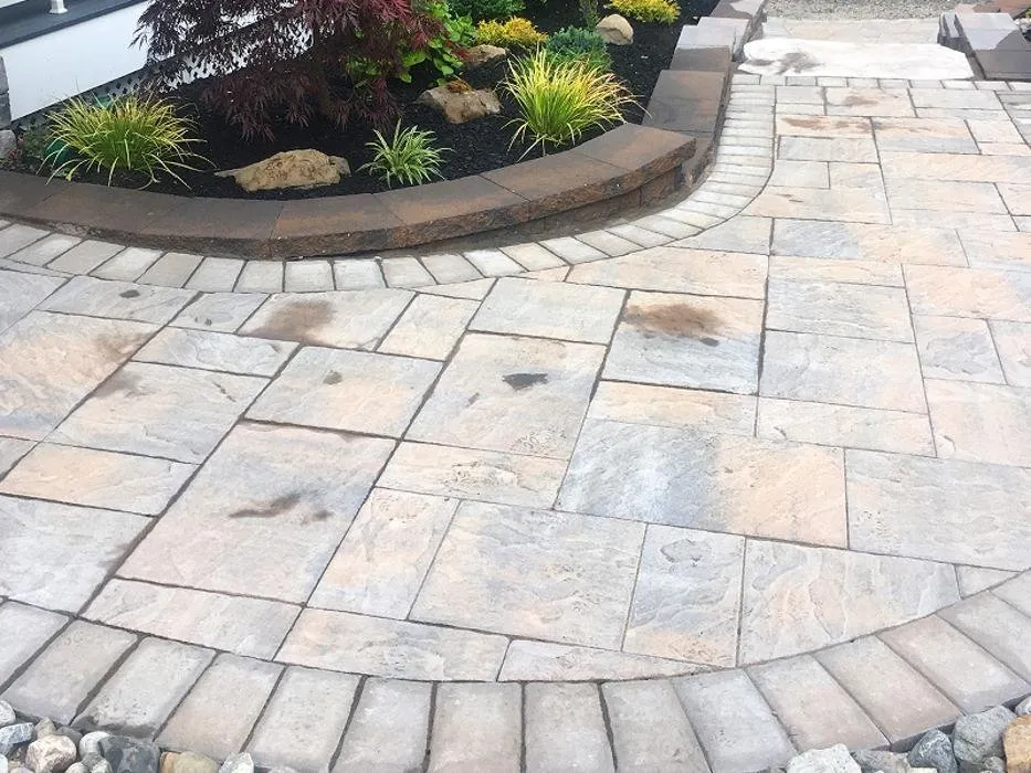 Expert lawn care service in Kinnelon, NJ - T&J Famularo Masonry & Design