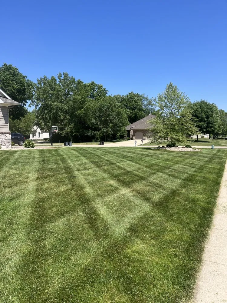 Local lawn mowing service experts serving Marion, IA - TJ Lawn & Landscaping