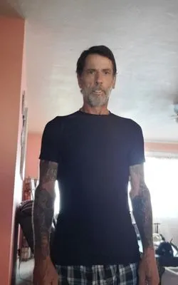 T&J Lawn Service & Tree Trimming and Handyman Logo