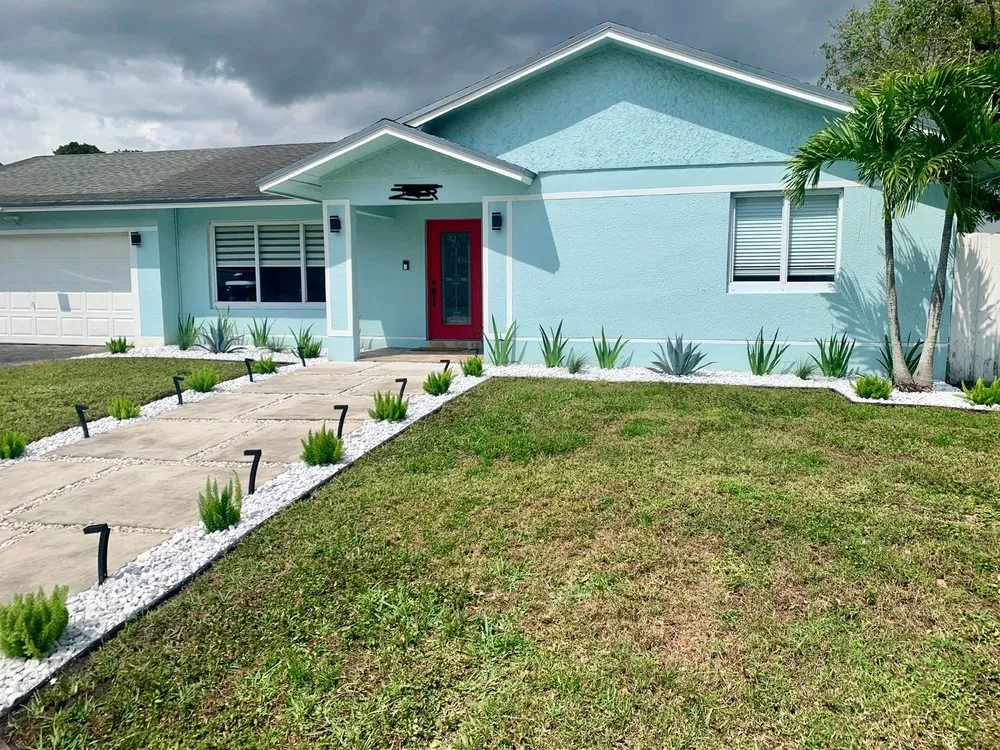 Local lawn care service experts serving Davie, FL - Tjc Landscapes and More