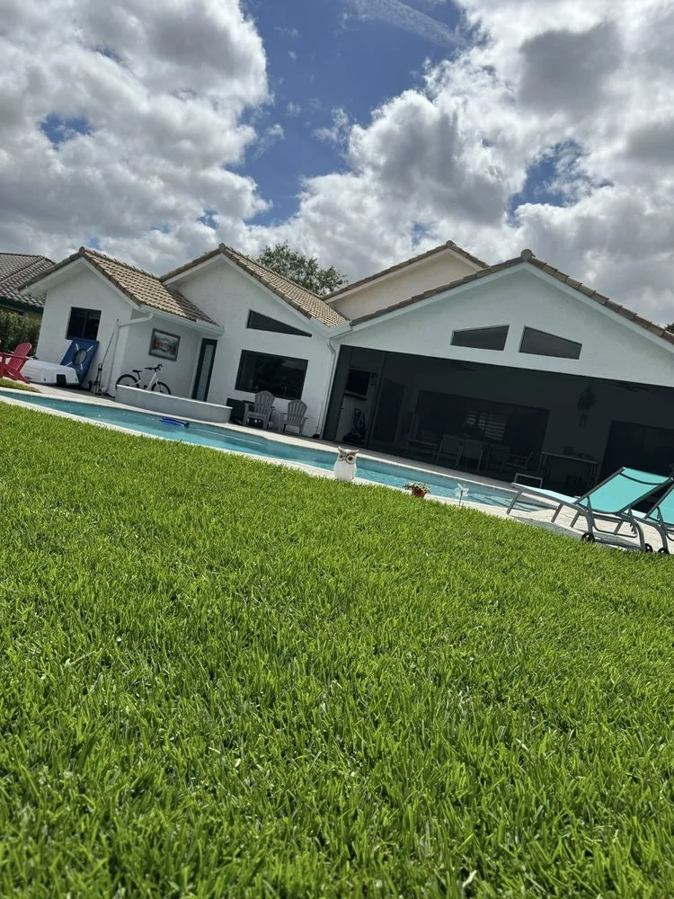 Expert garden landscaping for year-round maintenance in Davie, FL by Tjc Landscapes and More