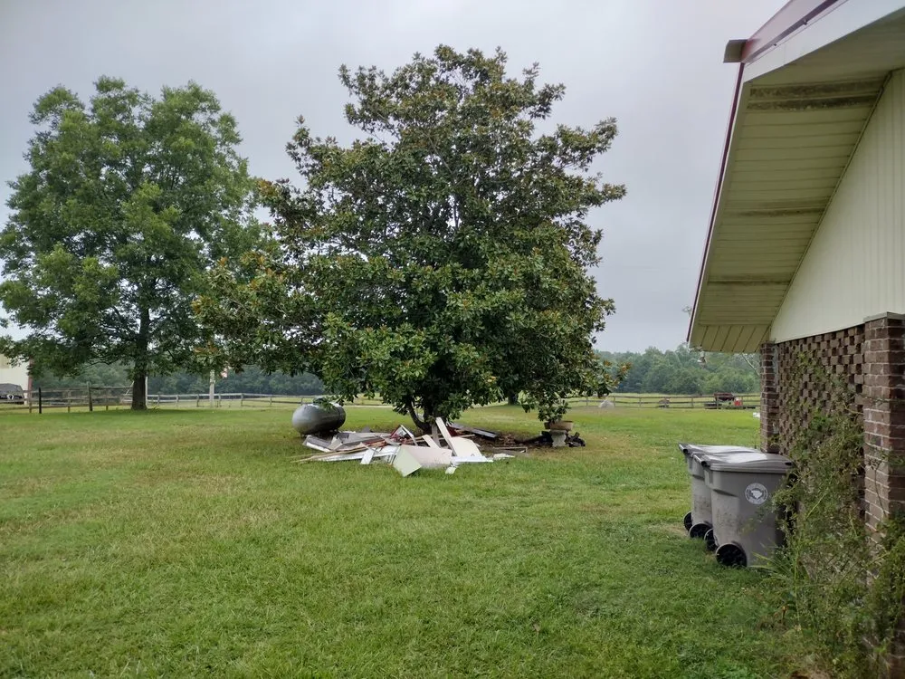 Top-rated yard cleanup service with custom design across Goddard, KS - TJ's Lawncare