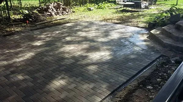 TJ's Snow Removal and Lawn Care Logo