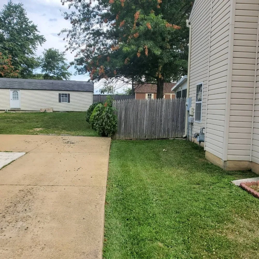 Top-rated lawn mowing service in St Charles, MD - Tjs Yard Care