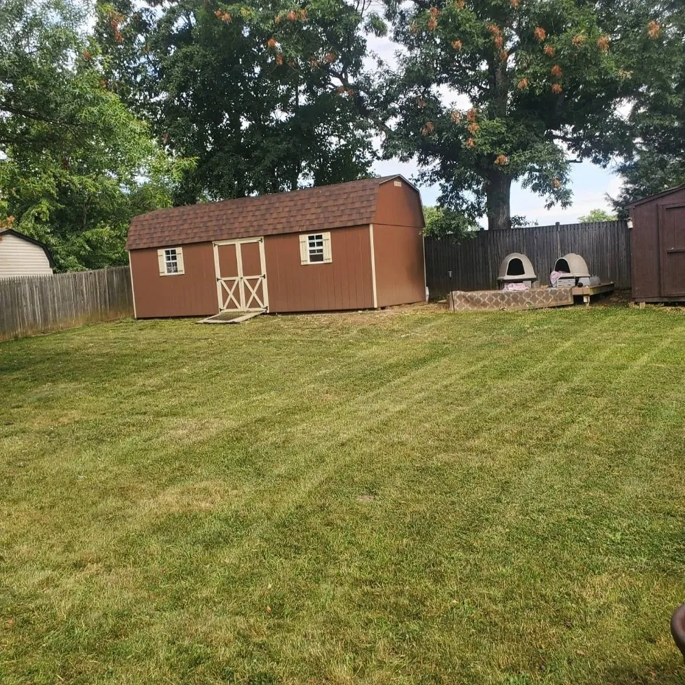 Professional garden landscaping in St Charles, MD by Tjs Yard Care