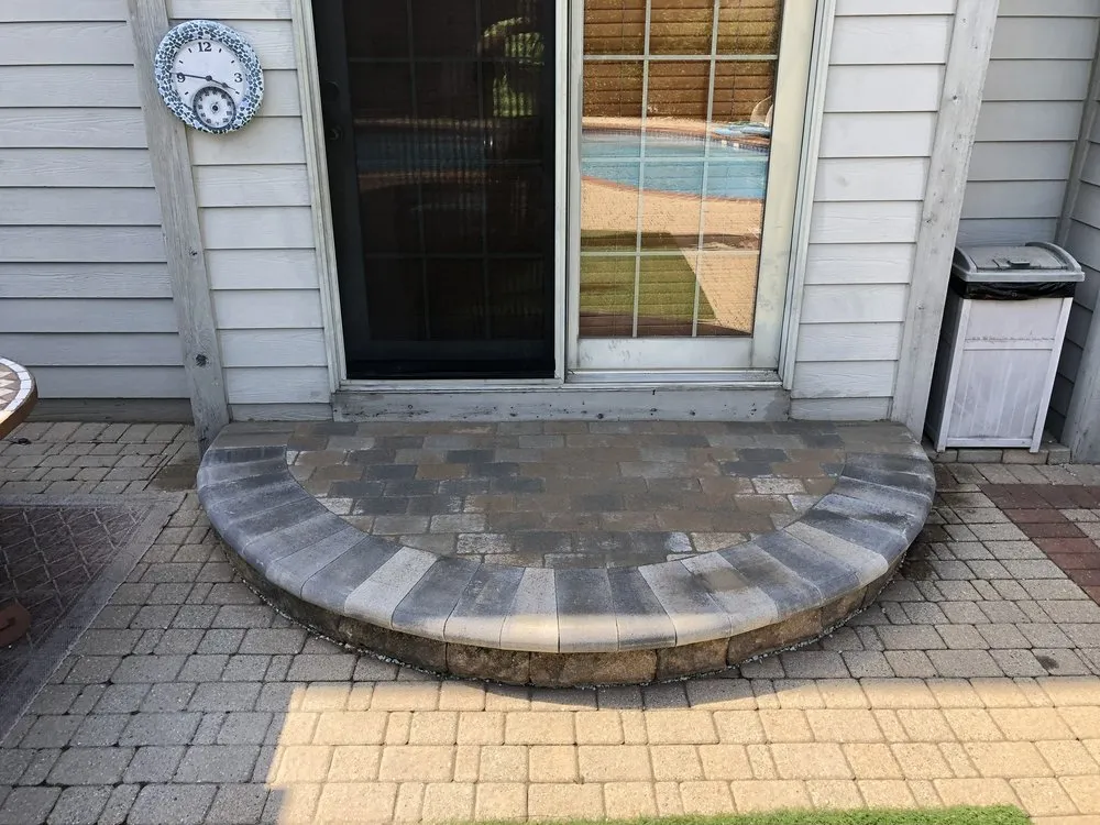 Professional garden landscaping for year-round maintenance in Pingree Grove, IL by TJW Landscaping