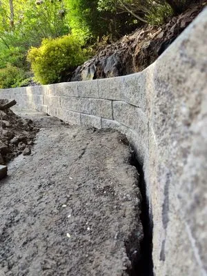 TK Construction Logo