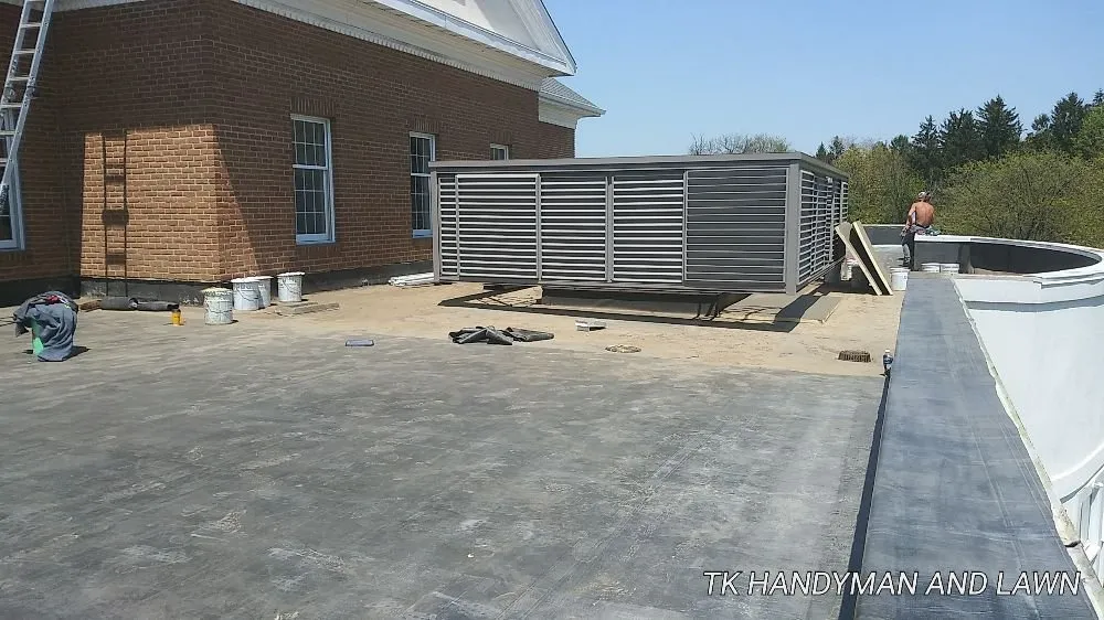 Affordable yard cleanup service experts serving Dayton, OH - Tk Handyman and Lawn Care Services