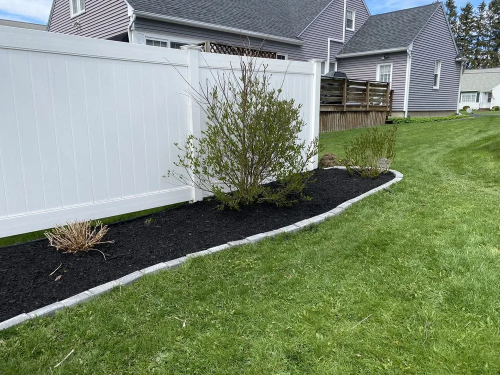 Affordable garden landscaping in Syracuse, NY by Tk Landscapes