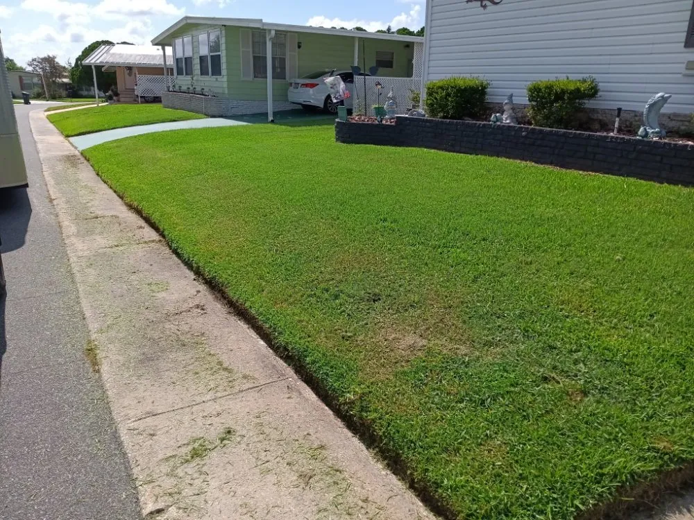 Trusted garden landscaping experts serving Bartow, FL - T&K Lawns