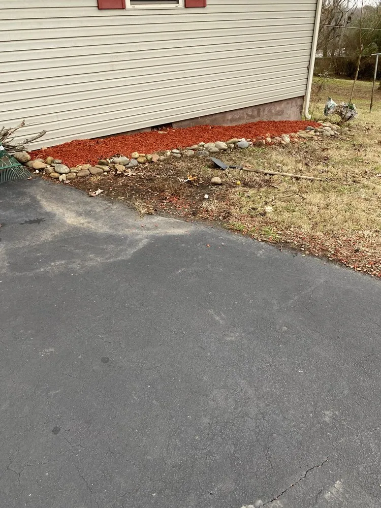 Local yard cleanup service in Maryville, TN - TK Mowing