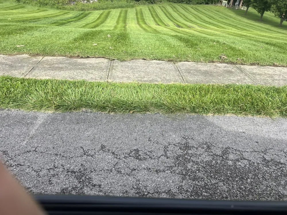 Trusted outdoor landscaping for homes across Stanford, KY - T&K Mowing