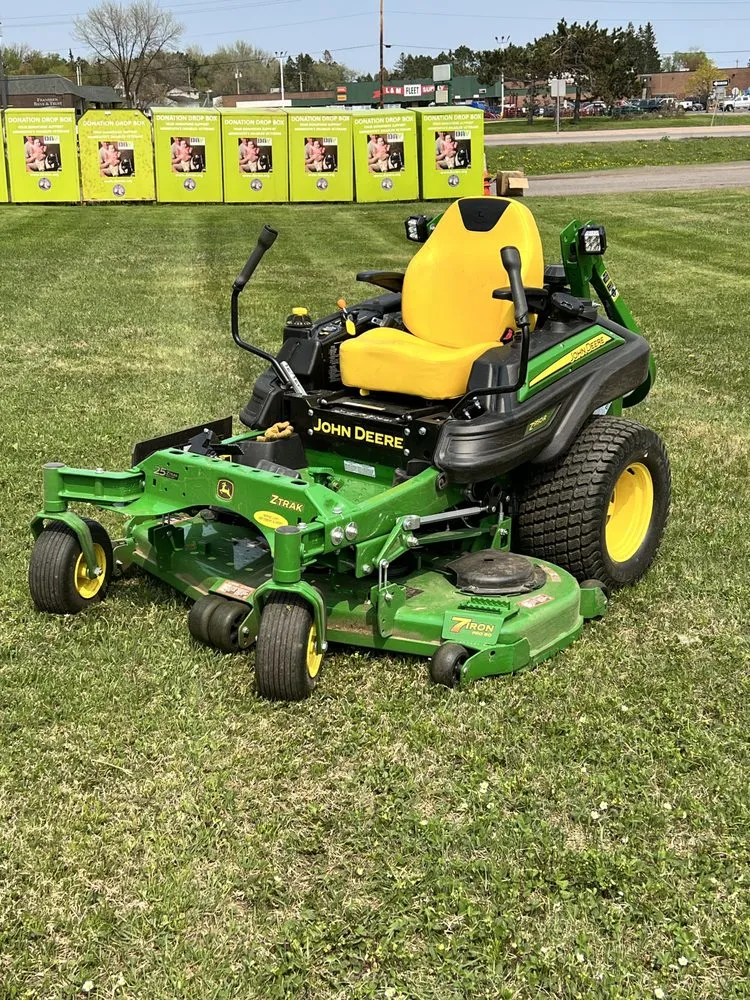 Local outdoor landscaping in Cloquet, MN - T&K Services