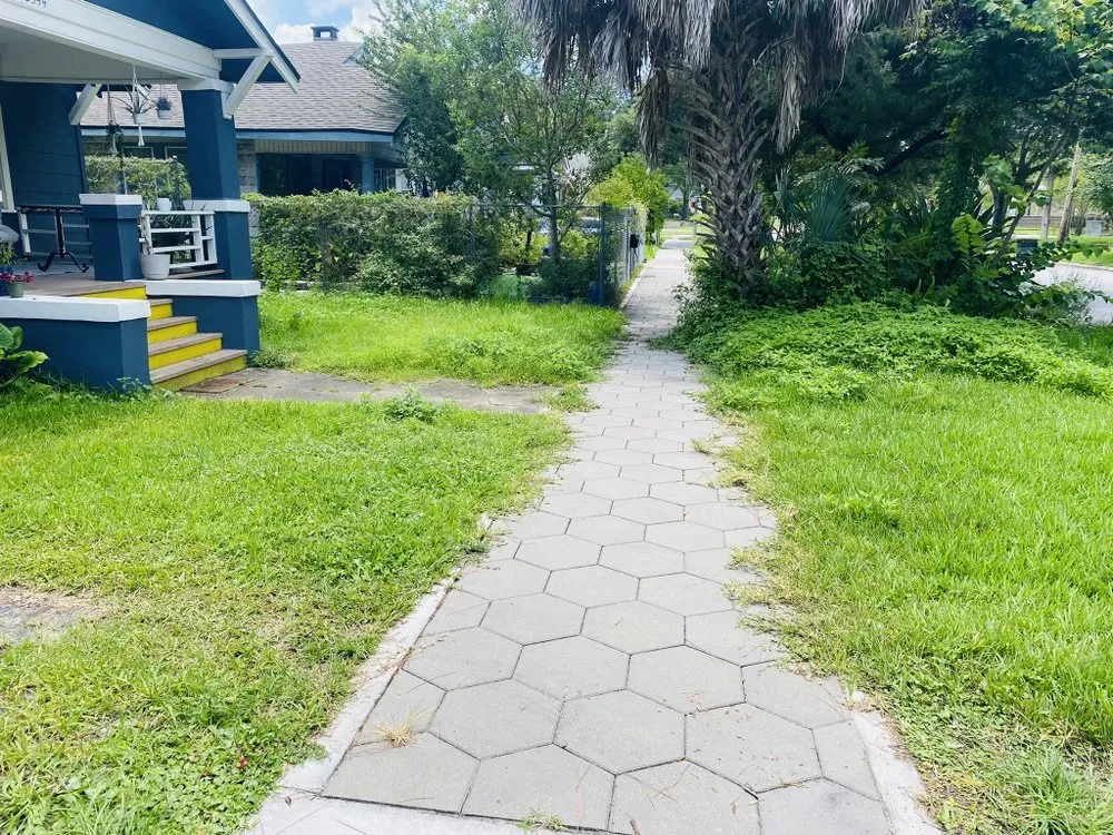 Affordable garden landscaping experts serving Jacksonville, FL - TK’S Lawn Care & Home Services