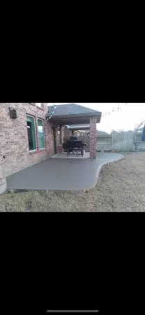 Professional yard maintenance experts serving Oklahoma City, OK - TL Lawn Care & Landscaping