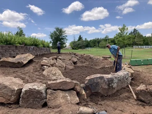 TL Lawn Care & Landscaping Logo