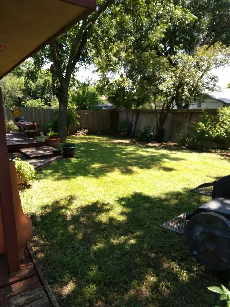 Custom lawn care service in San Antonio, TX - T&L Lawn Maintenance