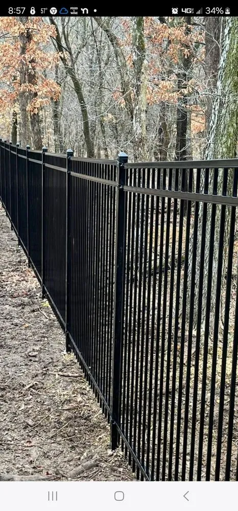 Custom garden landscaping for homes in Chehalis, WA by TLC Fencing