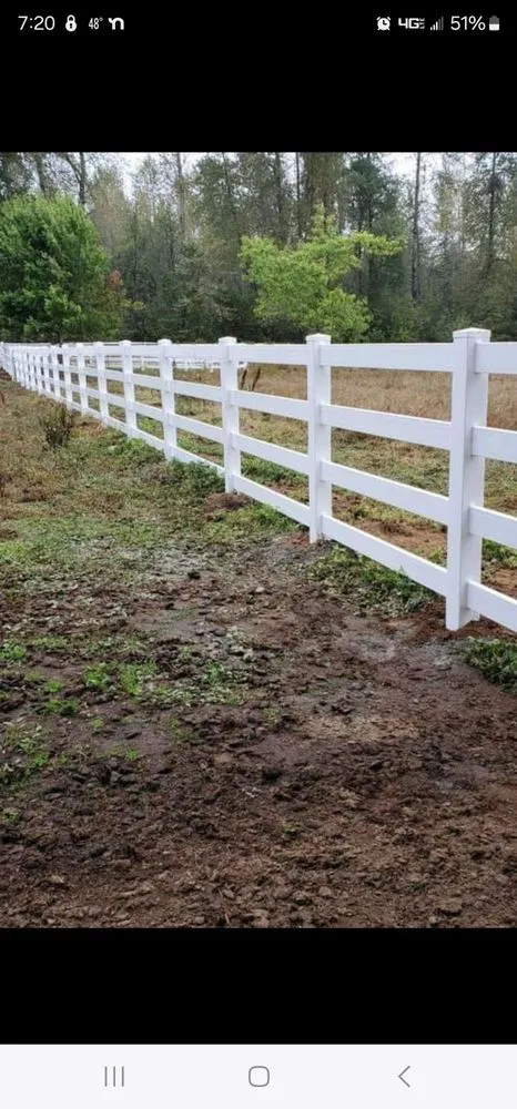 Local landscape installation in Chehalis, WA by TLC Fencing
