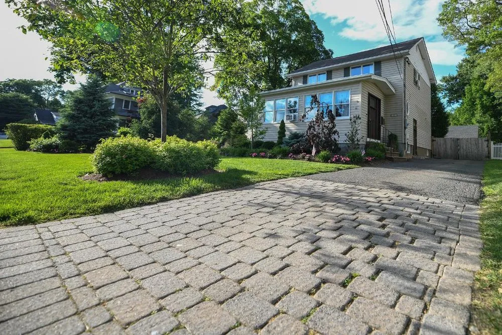 Top-rated residential landscaping in Glen Rock, NJ - TLC Landscaping