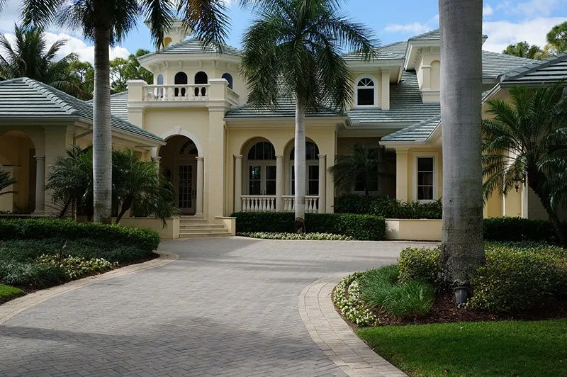 Reliable lawn care service in Naples, FL by TLC Lawn