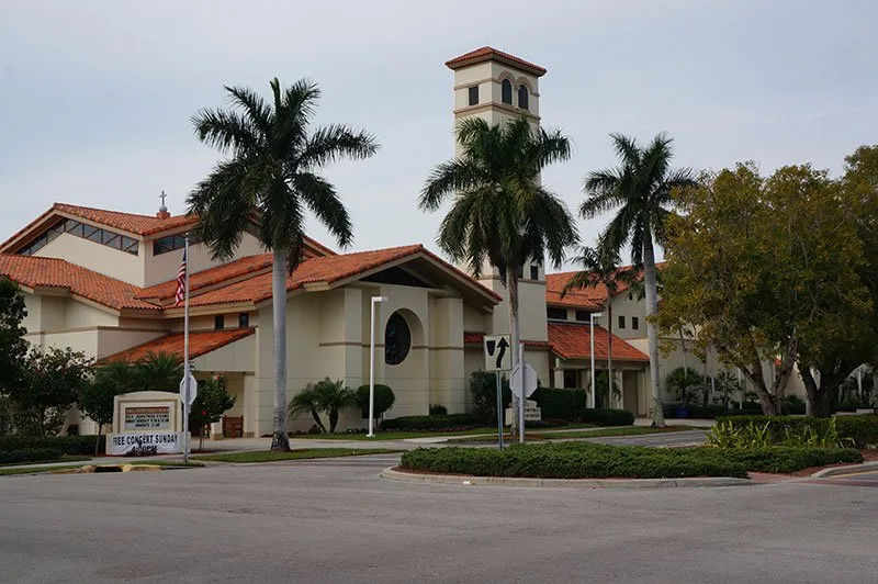 Top-rated lawn care service for beautiful yards in Naples, FL by TLC Lawn