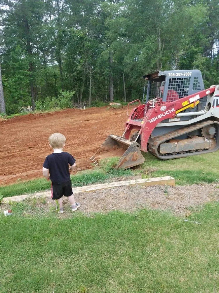 Trusted yard cleanup service for homes in Winder, GA by TLC Lawncare and Landscaping