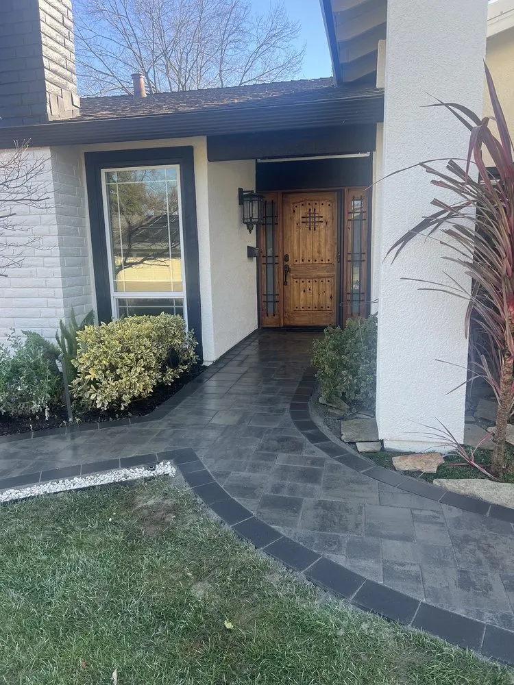 Professional landscape design in Newcastle, CA by TLC My Yard