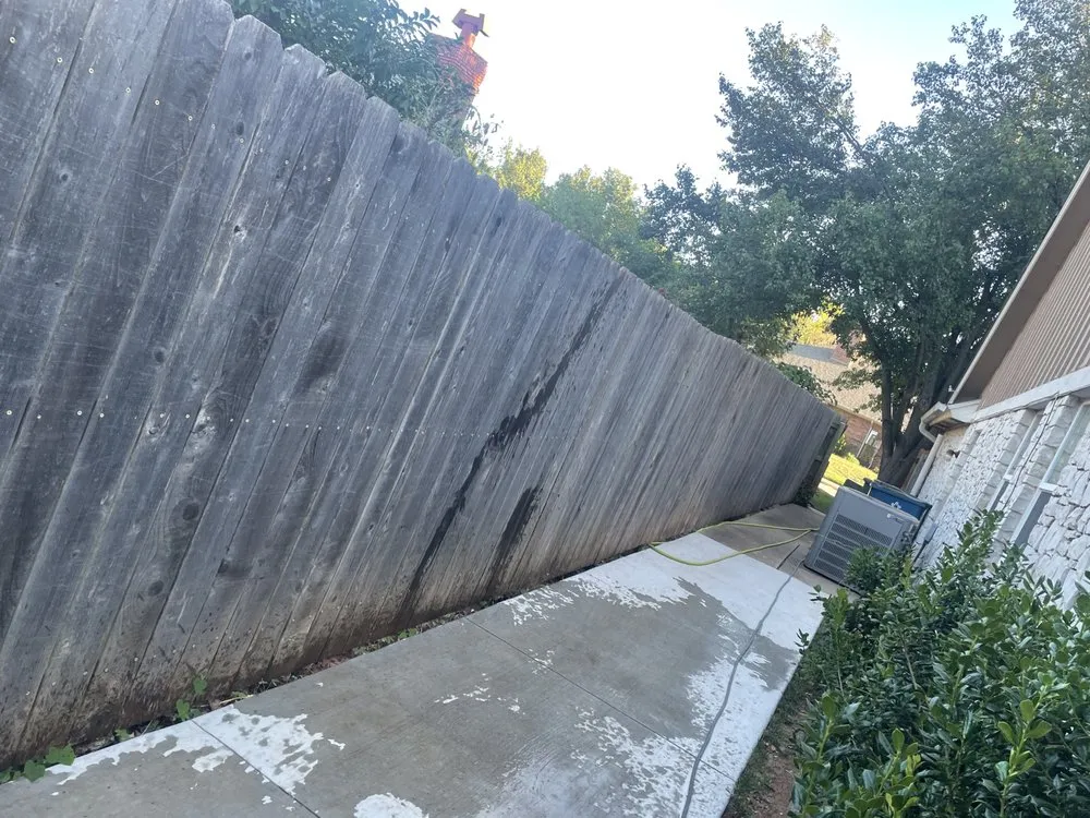 Custom lawn mowing service in Mustang, OK - TLC Outdoors