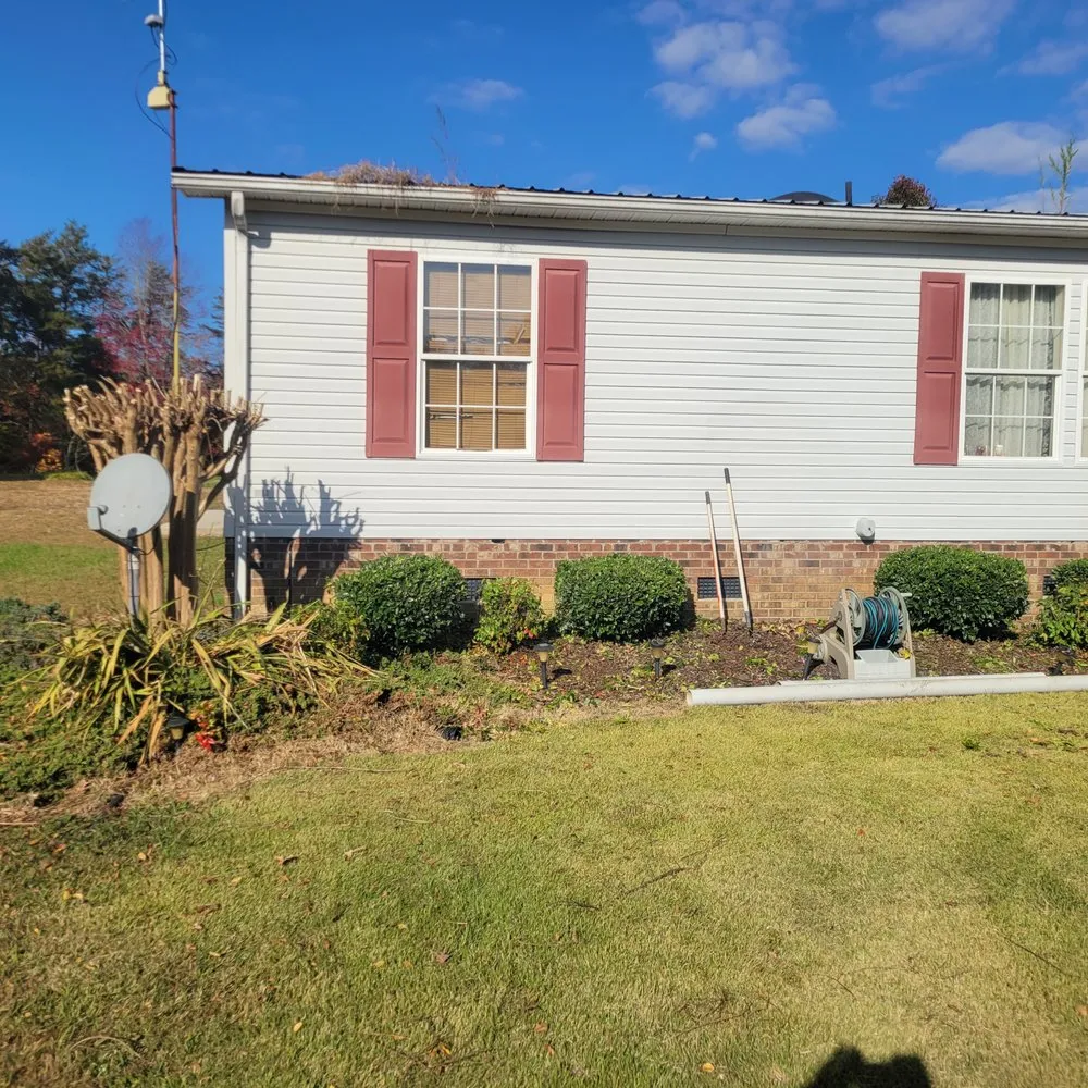 Custom lawn mowing service in Gibsonville, NC - TL's Lawn Care