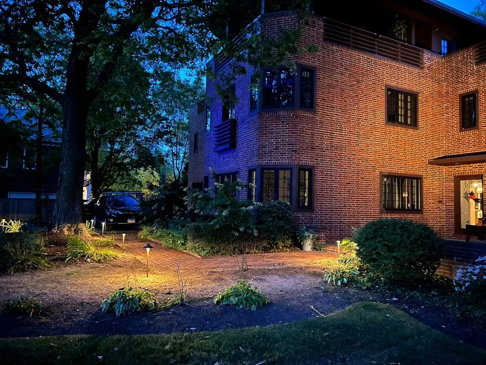 Top-rated lawn care service experts serving Des Plaines, IL - TLW Irrigation and Landscaping