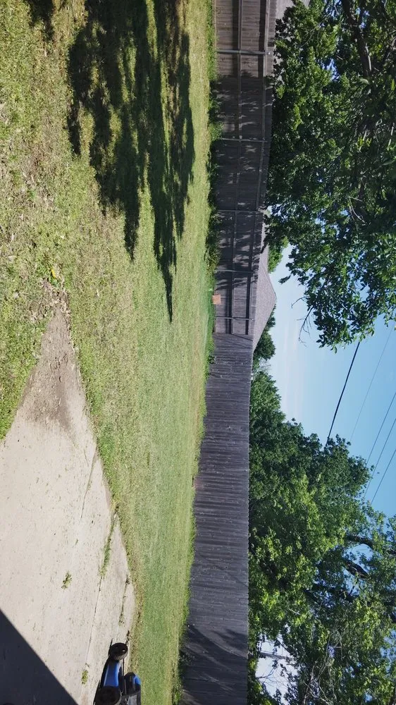 Top-rated lawn care service in Coweta, OK - T&M Lawncare