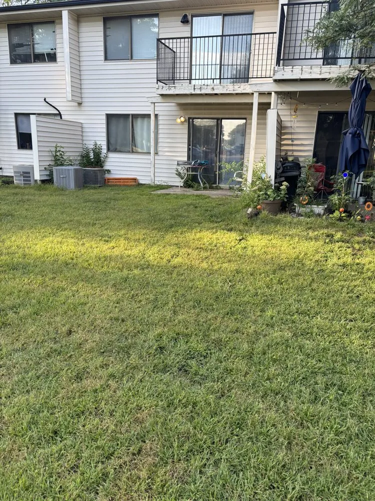 Top-rated lawn care service in Madelia, MN - TM Outdoor Services
